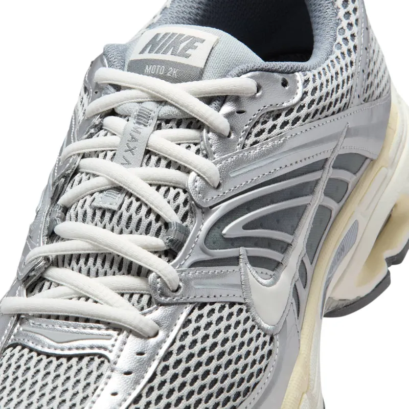 Nike Air Max Moto 2K Light Smoky Grey Sail (IQ7592-077)