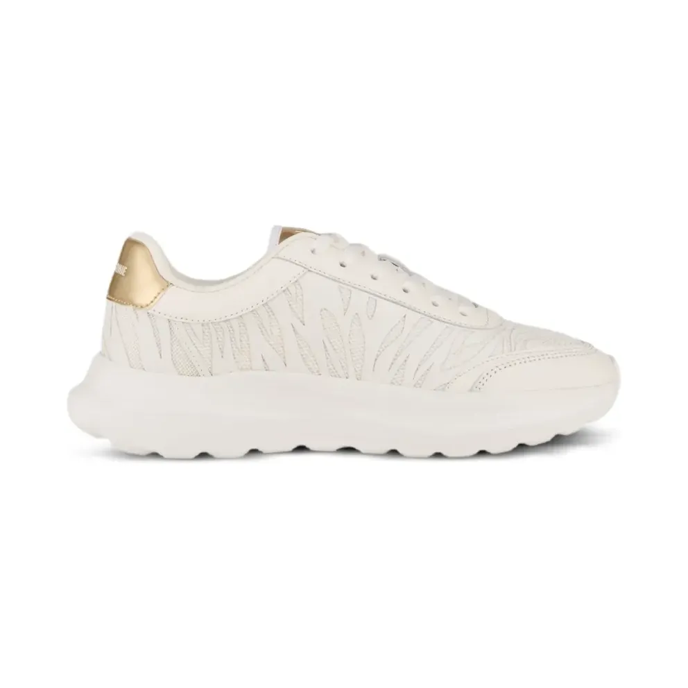 Kat Maconie Aria laser-cut chunky-sole – White (KMFARI000001)