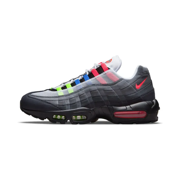 Nike Air Max 95 “Off-Noir / Black / Dark Smoke Grey / Solar Red” (DN8020-001)