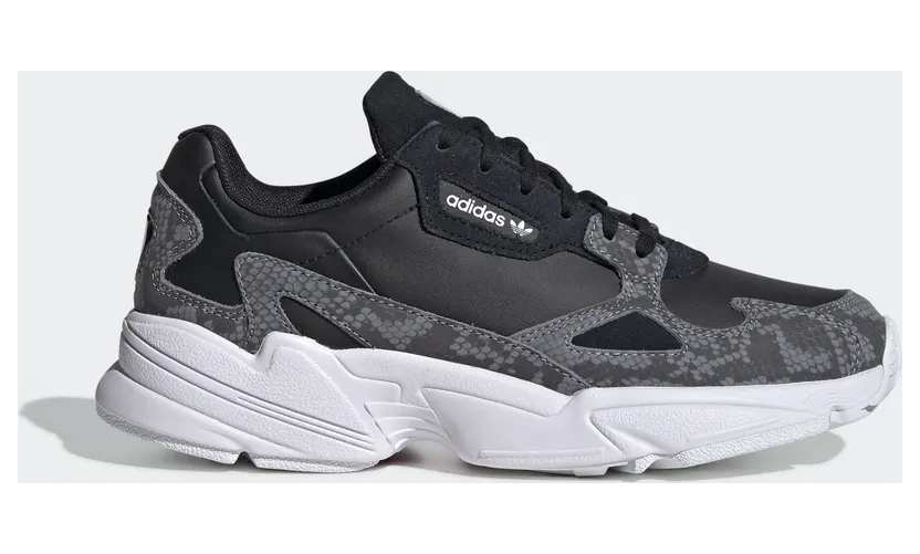 adidas Falcon Schuh Core Black / Core Black / Cloud White (FV4483)
