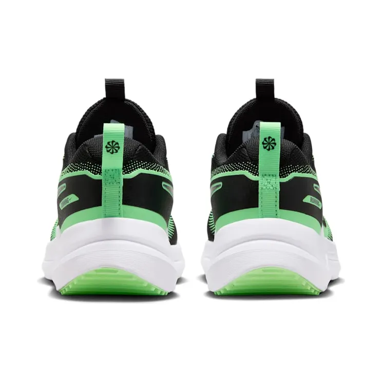 nike-cosmic-runner HM4402-016