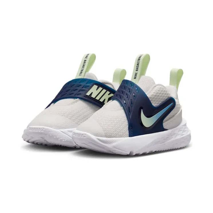 nike-team-hustle-d-12 HF6281-104
