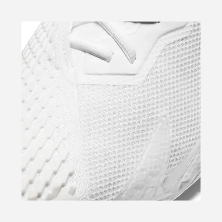 nikecourt CD0424-102