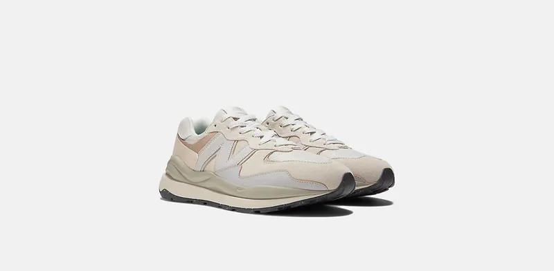 New Balance New Balance Beige/Grey (M5740GRM)