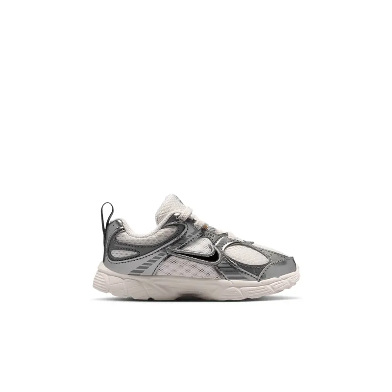 Nike V5 RNR TD “Phantom Pencil Point” (HQ6413-003)