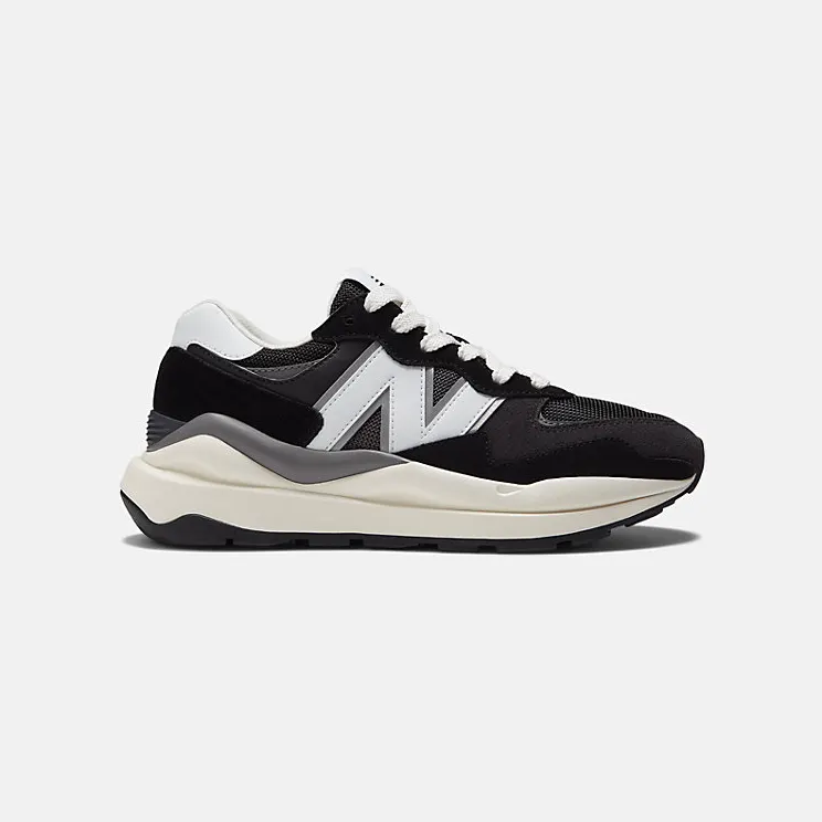 New Balance 57/40 Black Sea Salt White (W5740SLB)