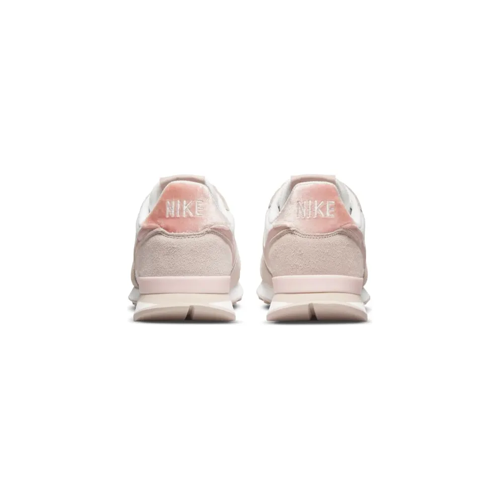 Nike Internationalist White (DR7877-100)