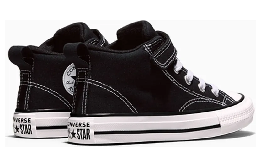 converse-chuck-taylor-all-star A04823C
