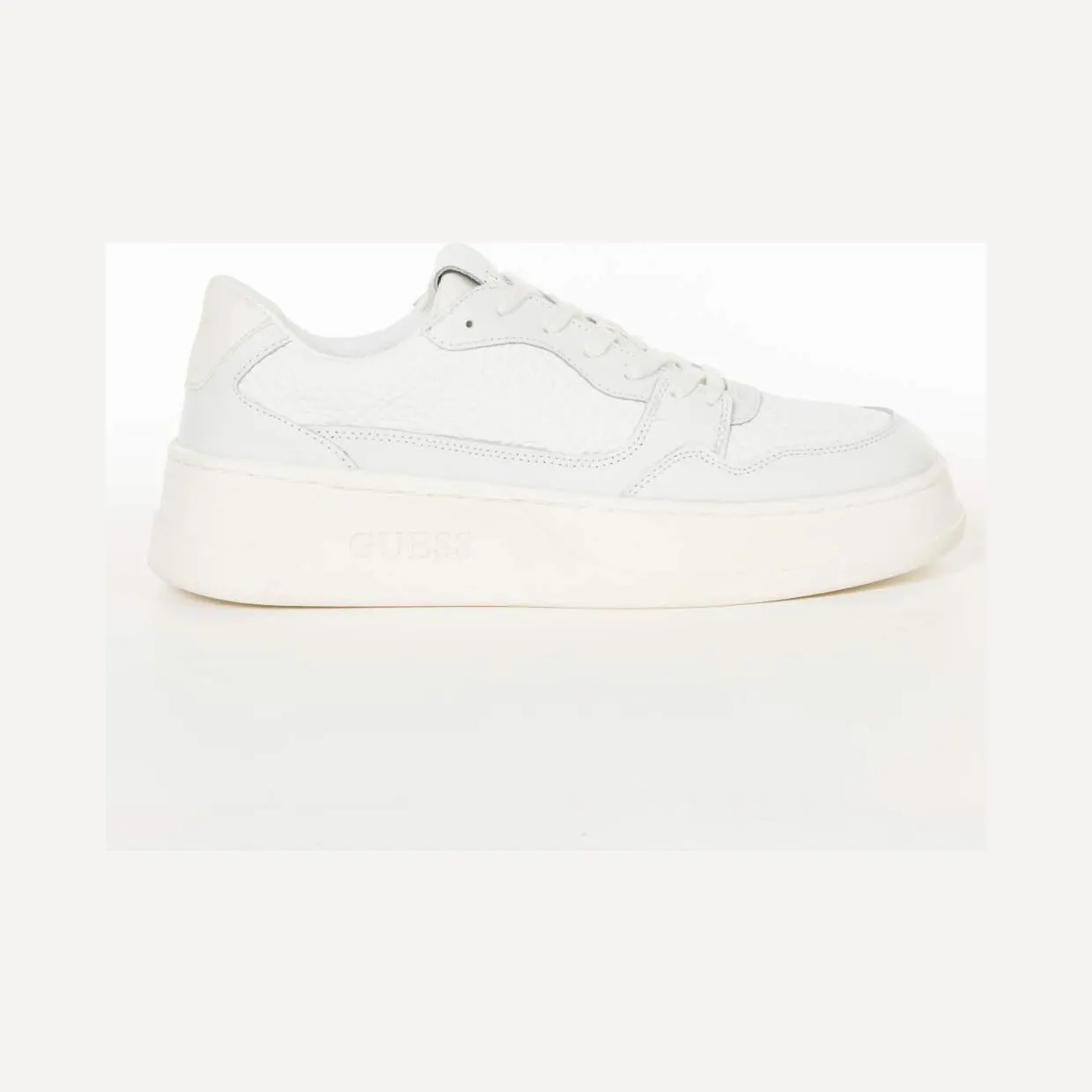 Guess White (FM5CIAFAB12WHITE)