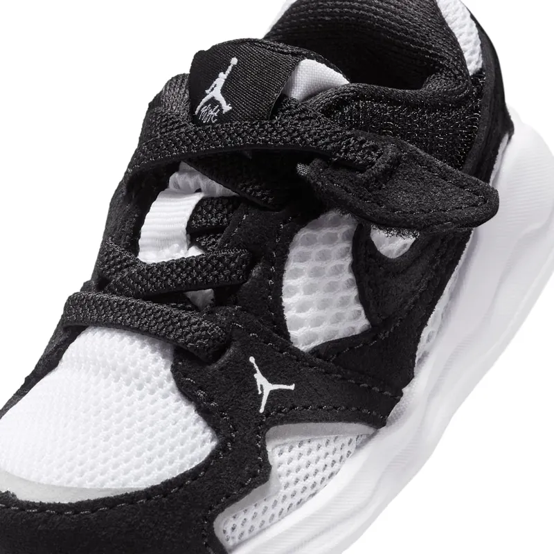 Jordan CMFT Era Black White (HQ0508-001)