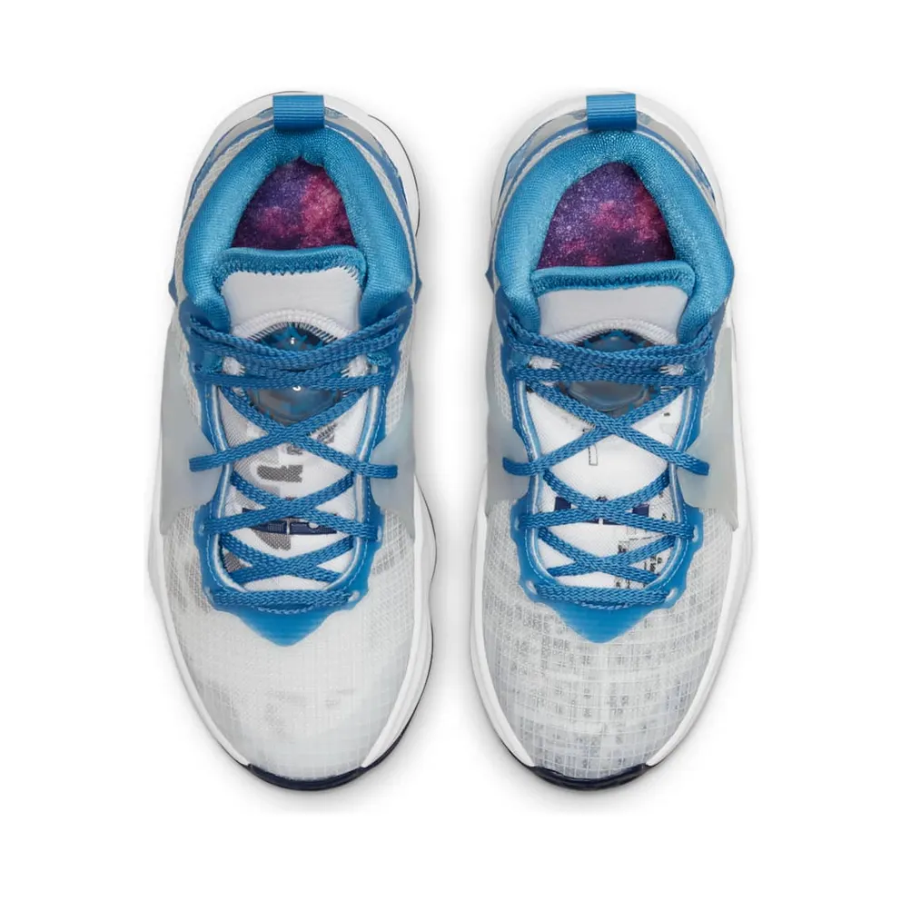 LeBron 19 Younger Kids’ White (DD0421-100)