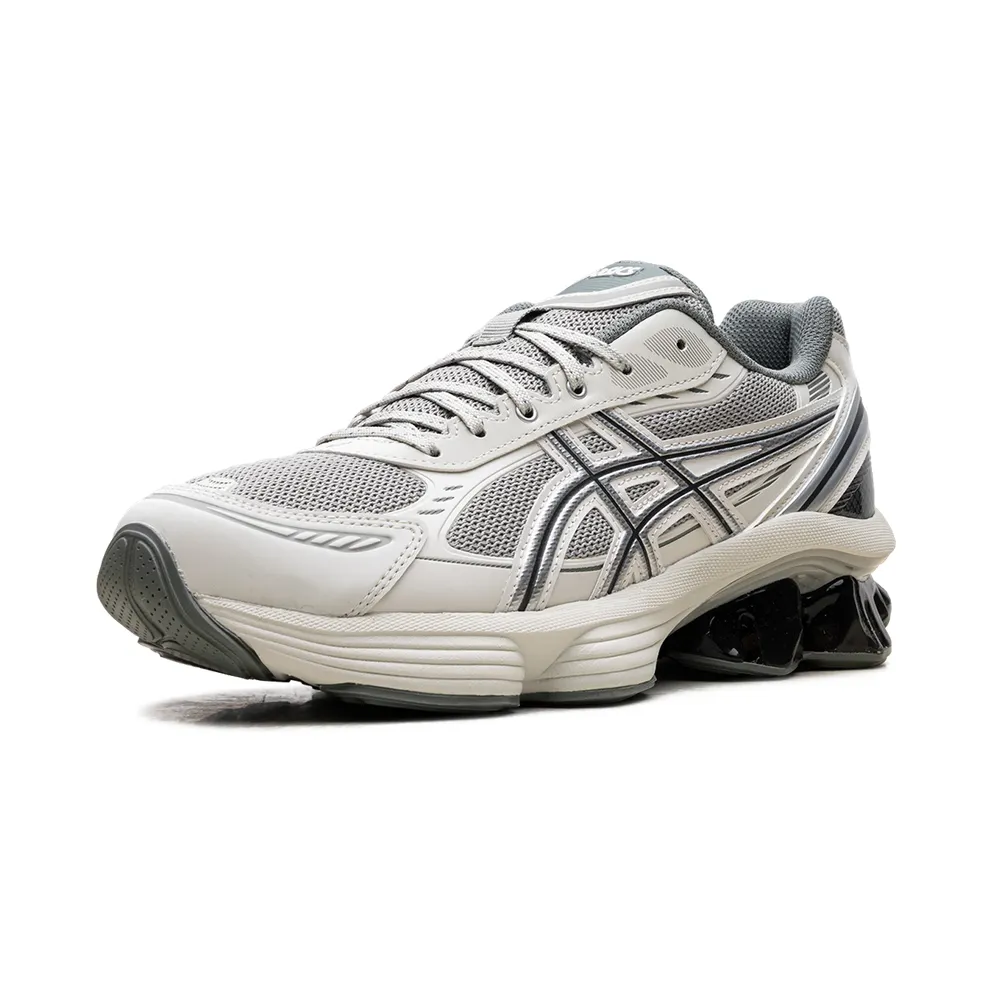 Asics Gel-Kinetic Fluent “Seal Grey Pure Silver” (1203A591-021)