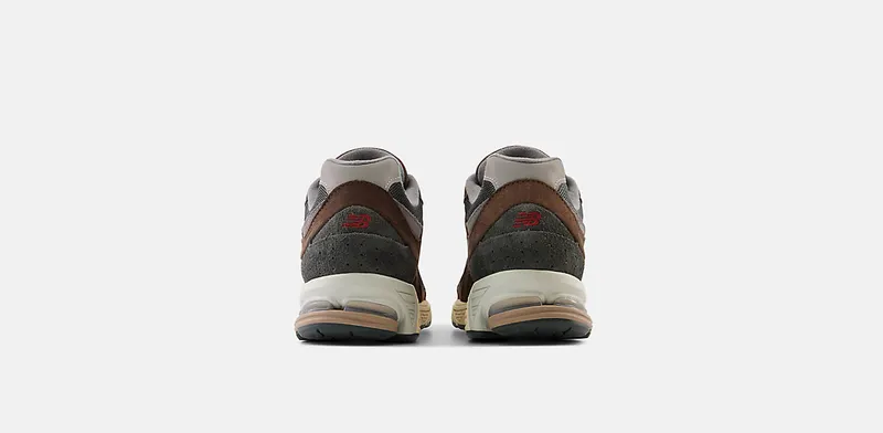 New Balance 2002R “Lunar New Year” (M2002RLY)