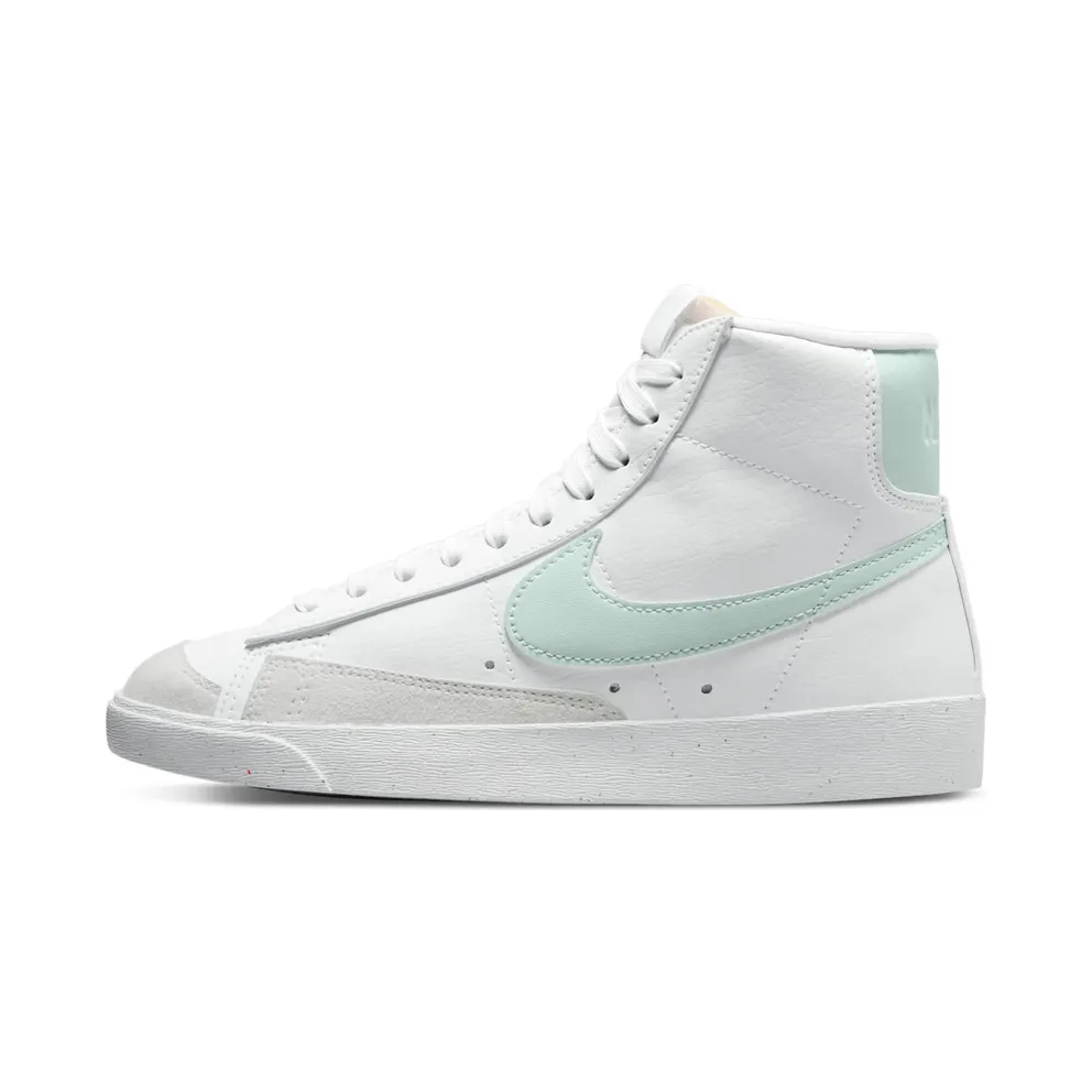 Nike Blazer Mid ’77 Next Nature Weiß (DQ4124-102)