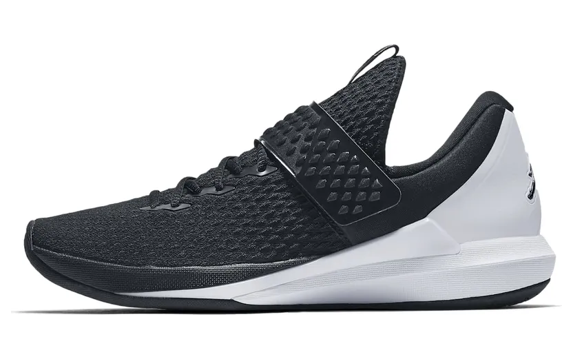 Air Jordan Trainer 3 “Black White” (AJ7982-001)