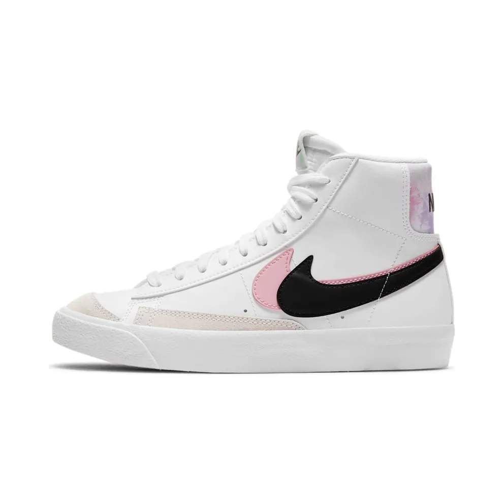 Nike Blazer Mid ’77 SE Weiß (DD1847-101)