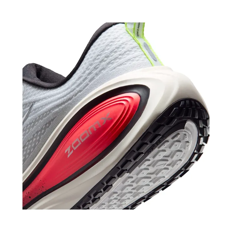 nike-vomero IR2984-100