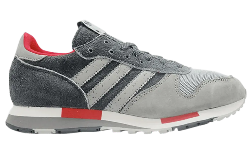adidas-sneaker-2 Q33939