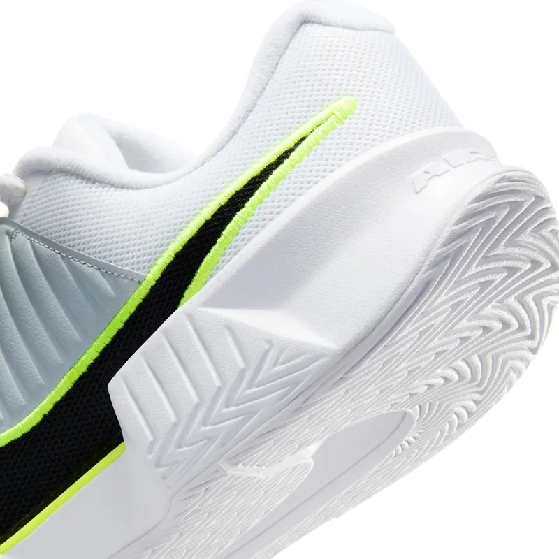 NikeCourt Air Zoom Vapor Pro White (IF7052-100)
