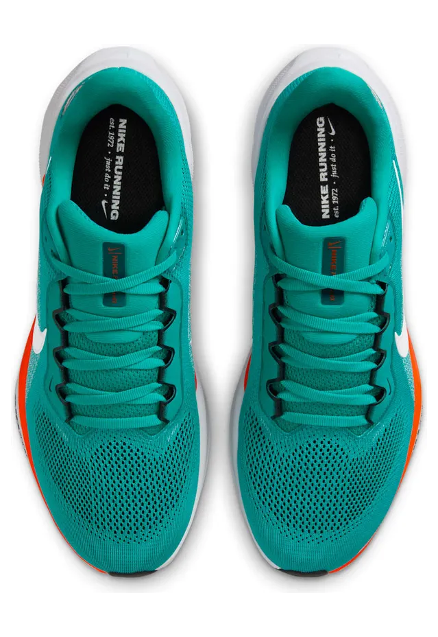 nike-air-zoom IB3200-300