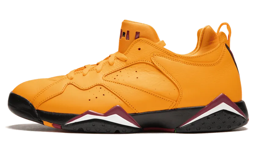 Jordan 7 Retro Low Taxi (AR4422 701)