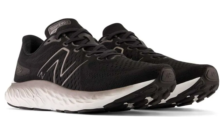 new-balance-sneaker MEVOZLK3