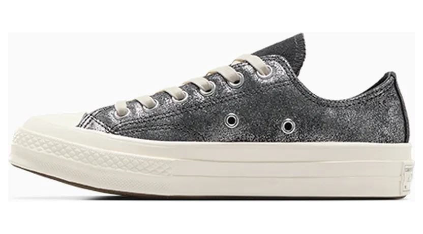 converse-chuck-taylor-all-star A10379C