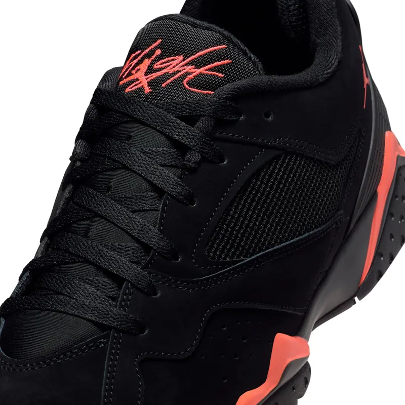 Jordan MVP 92 “Black / Infrared” (HQ3950-003)
