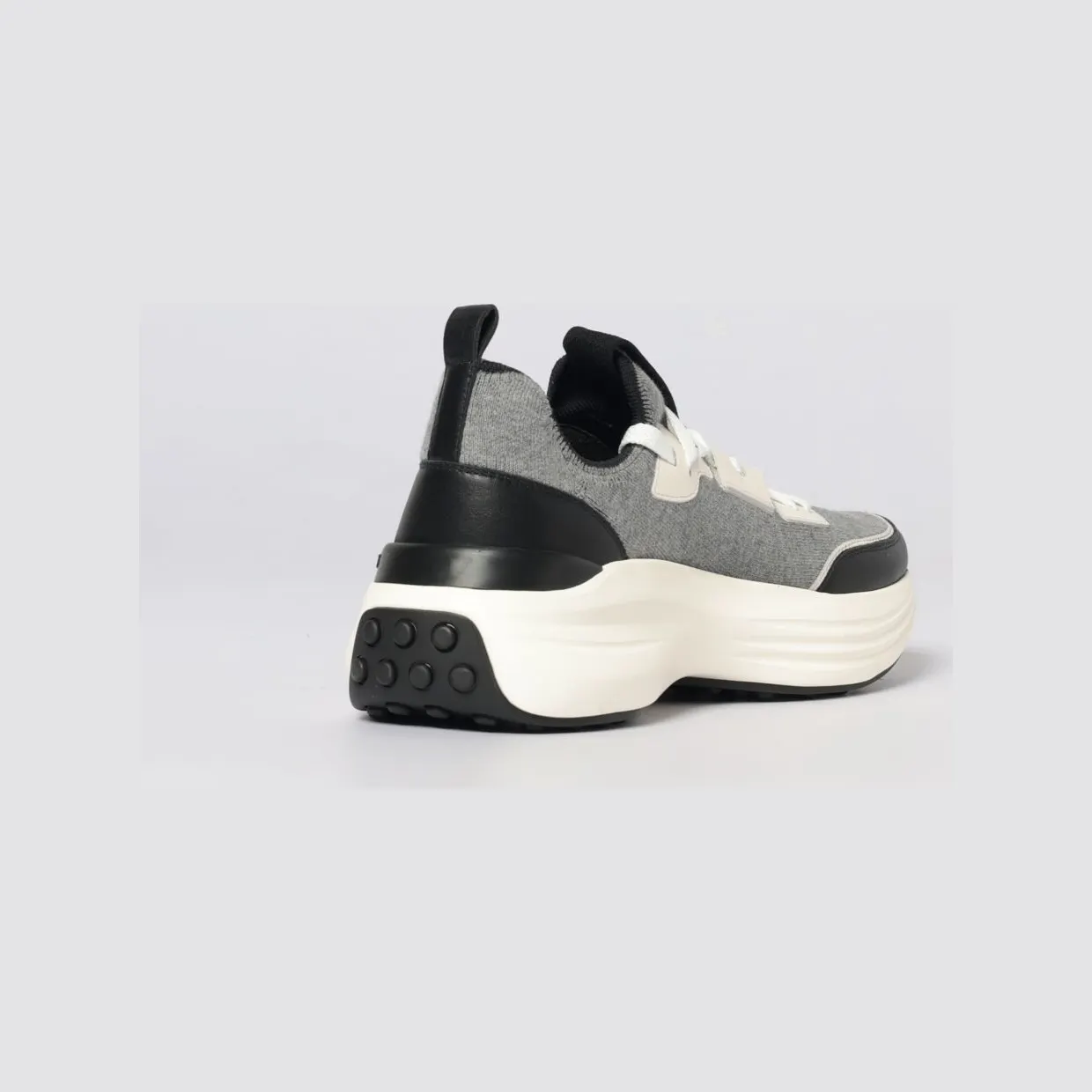 Tod’s Sneakers Grey 1 (XXW81L0KD80V43YSV0) (2)