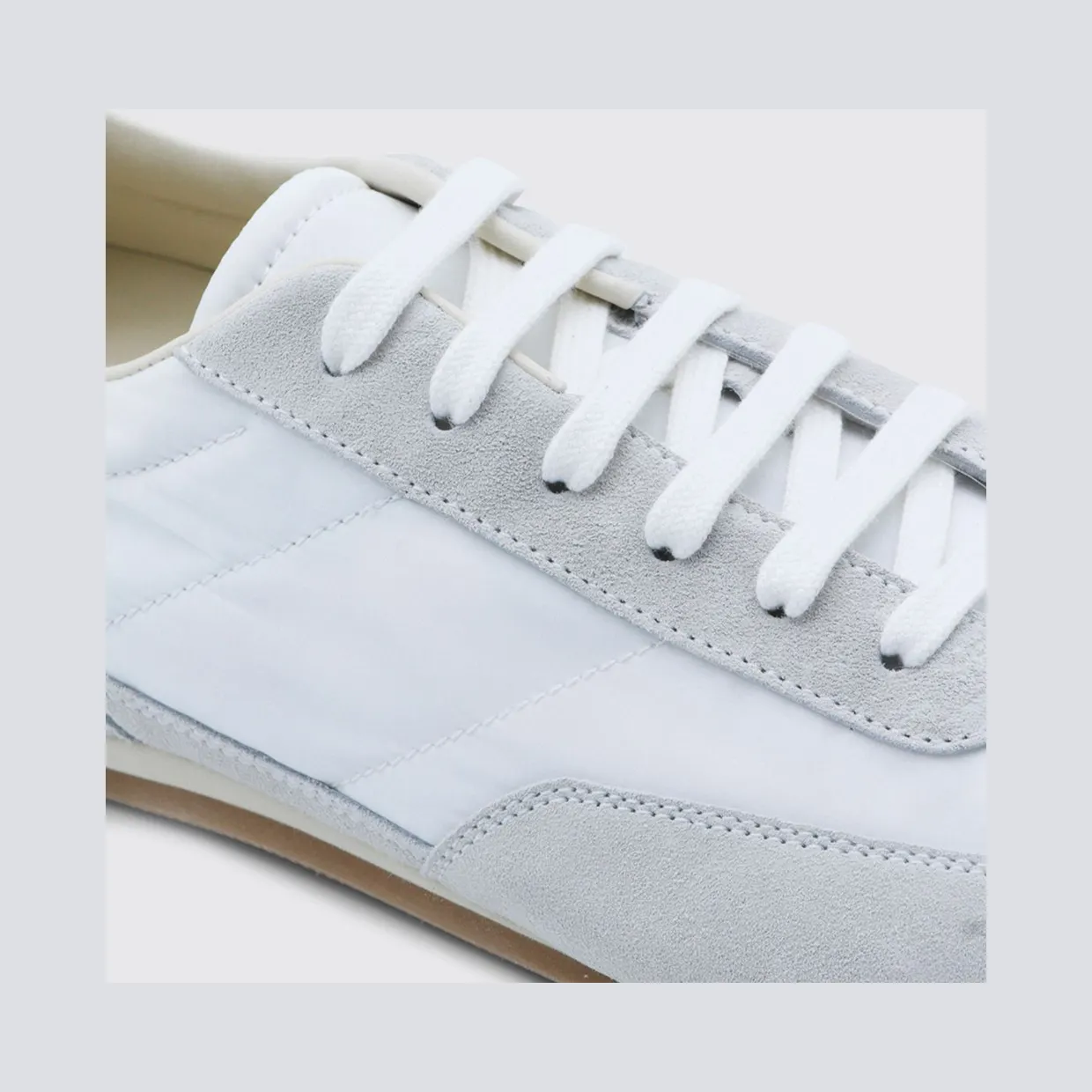 Common projects Minimal Runner Sneakers in Suede and Nylon White (41850506) (3)