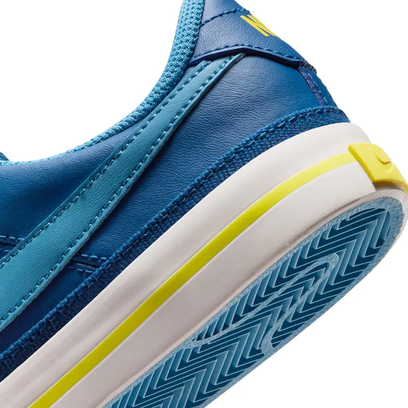 nikecourt DA5380-402