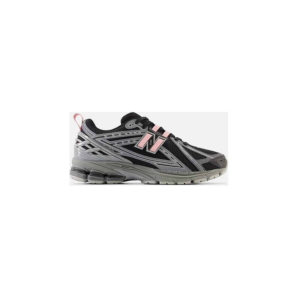 New Balance 1906R “Black / Pink” (M1906RHC)