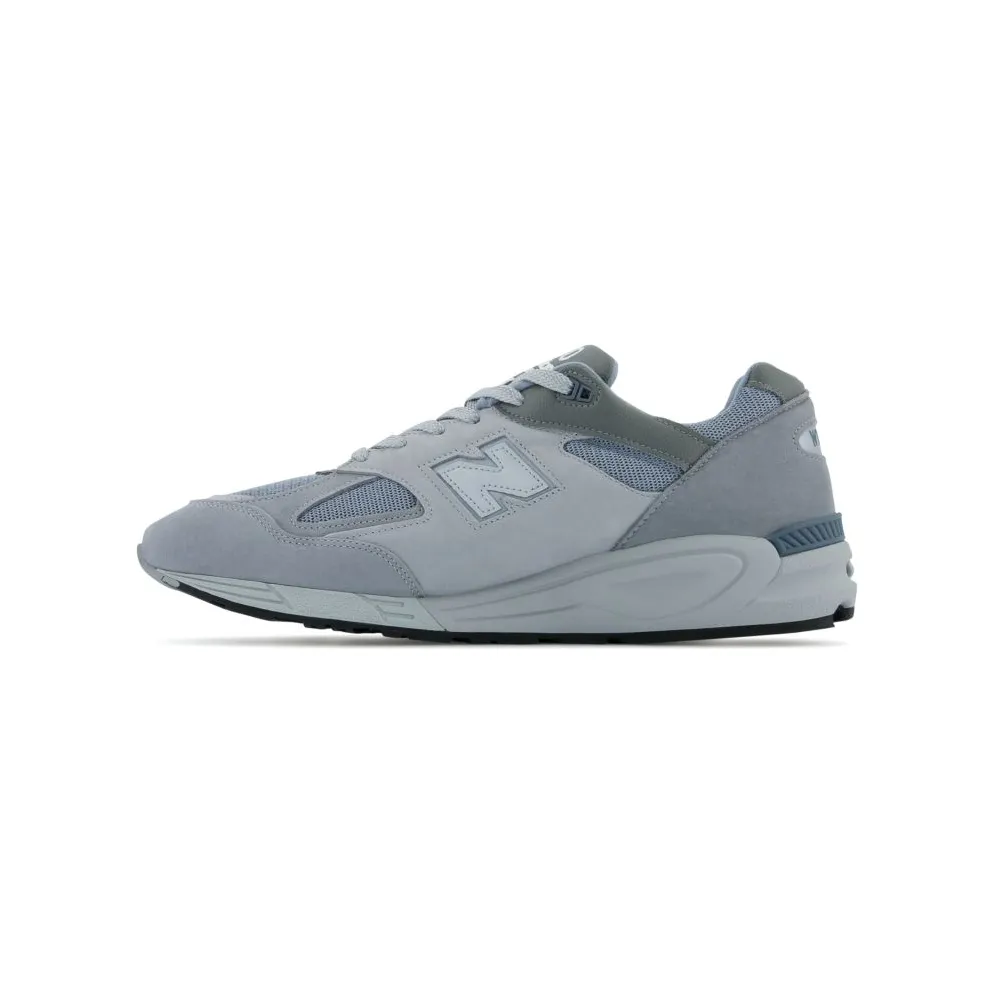 New Balance x WTAPS 990v2 Grey (M990WT2)