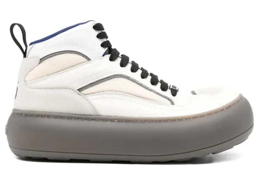 Moschino Sneakers mit Schnürung – Weiß (MB15155G0OGH5)