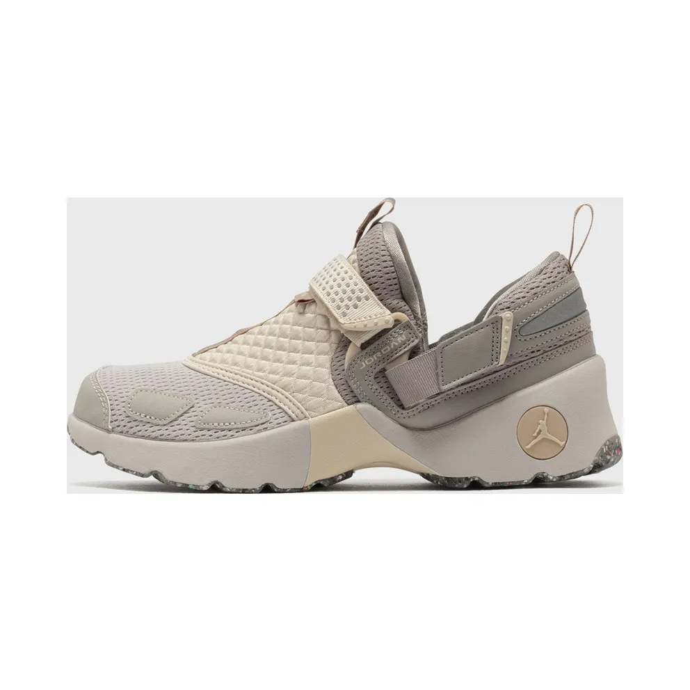 Jordan Trunner LX Light Iron Ore Enigma Stone