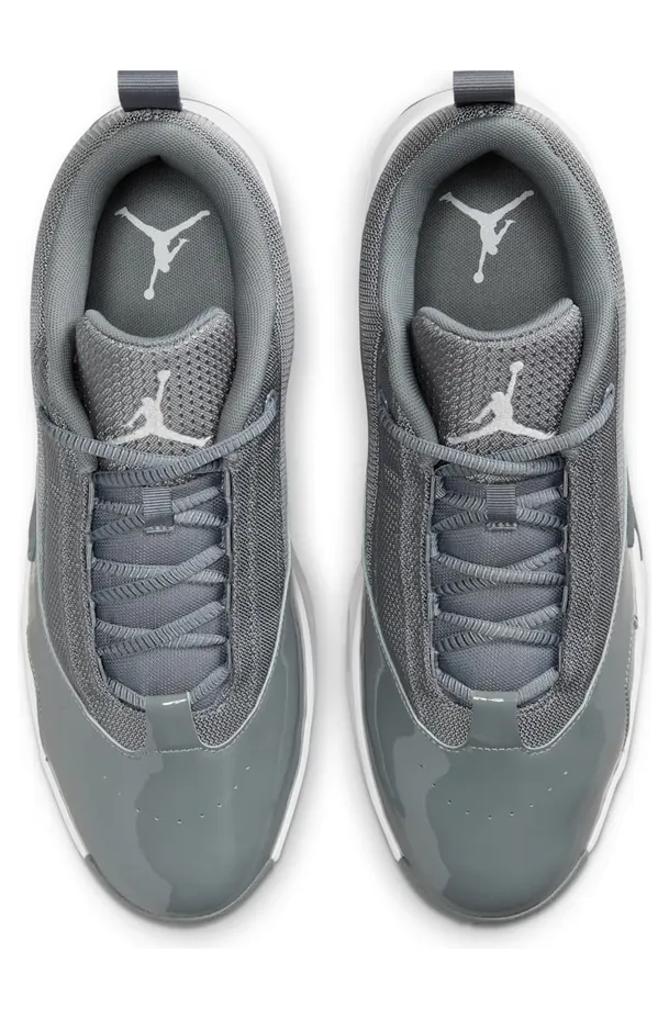 air-jordan-max-aura FQ8298-002