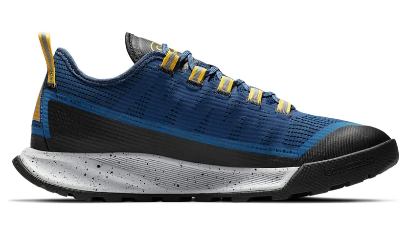 nike-air CV1779-401