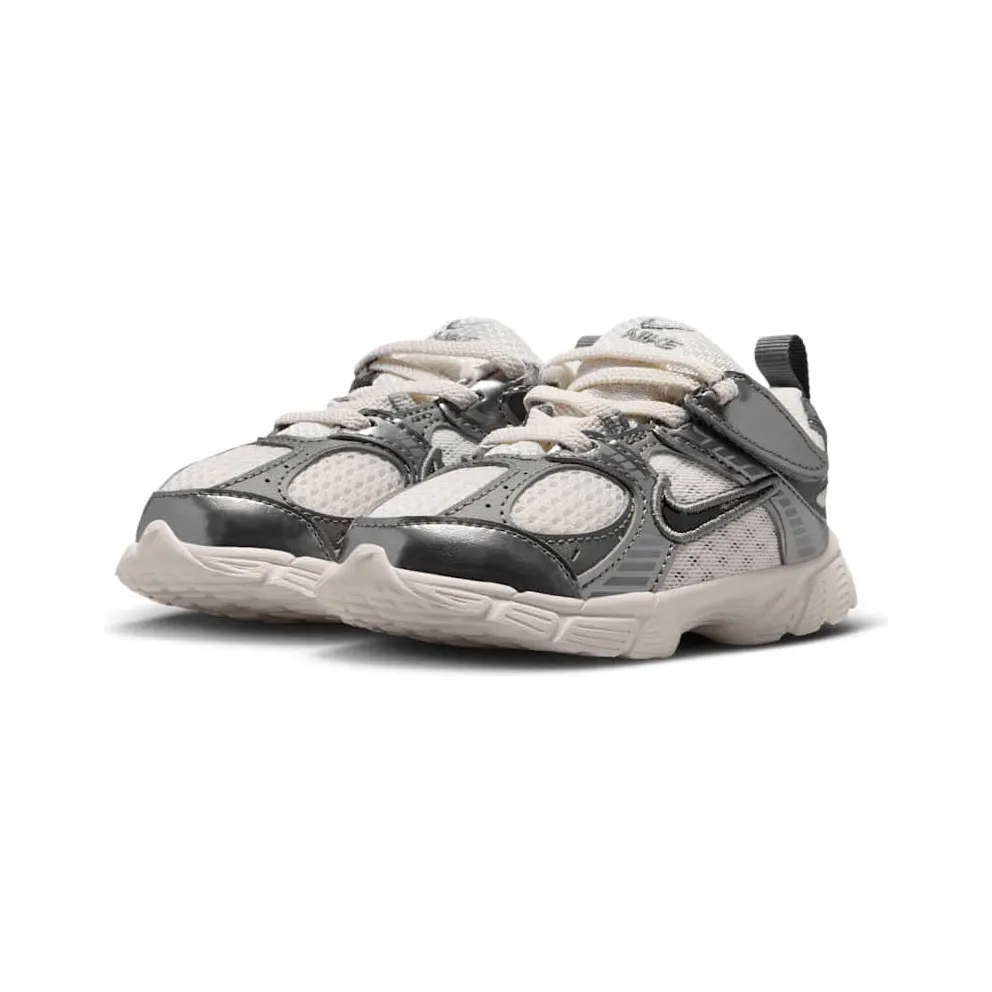 Nike V5 RNR TD “Phantom Pencil Point” (HQ6413-003)