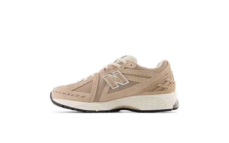 New Balance 1906R “MINDFUL GREY/MOONBEAM/SILVER METALLIC” (M1906RW)