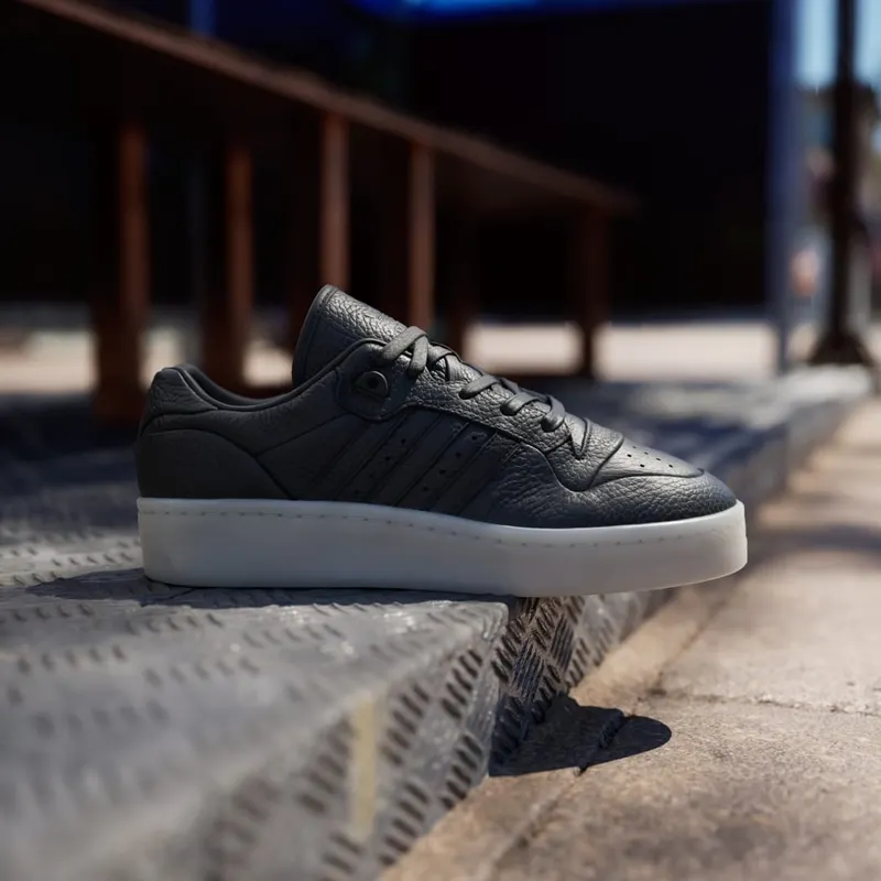 Adidas Rivalry Lux Low Core Black / Core Black / Multicolor (ID3950)