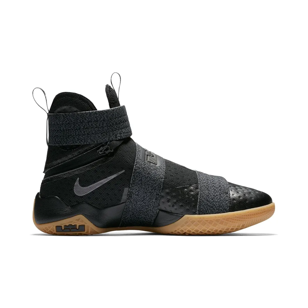 LeBron Soldier 10 “FLYEASE” Black/Gum Medium Brown-Metallic Dark Grey (917338-009)