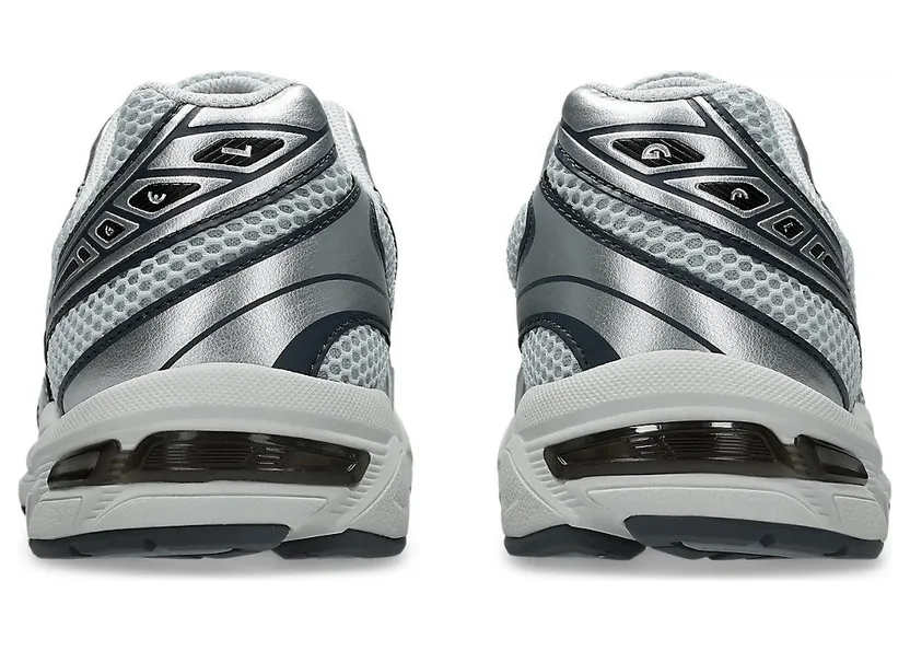 Asics Gel-1130 “Glacier Grey Pure Silver”: grijs dat alles matcht (5)