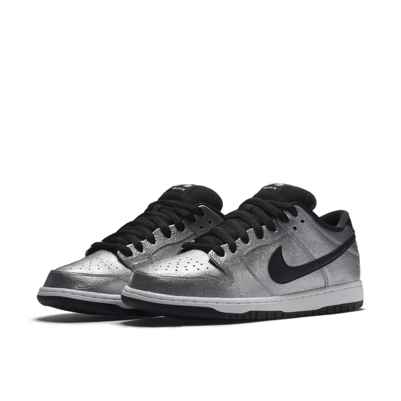 Nike Dunk SB Low Cold Pizza Metallic Silver/White-Black (313170-024)