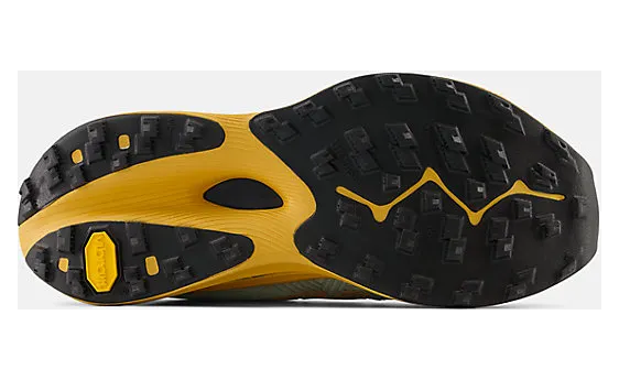 new-balance-fuelcell-supercomp WTTRXCC1