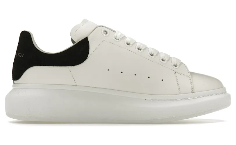 Alexander McQueen Oversized Black Embossed Suede Croco (625162WHZ4K9061)