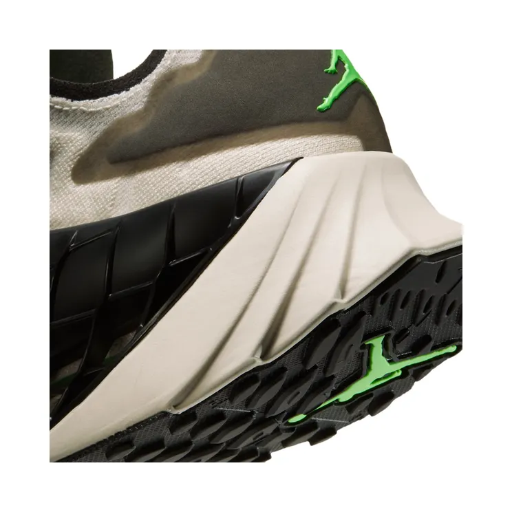 jordan-zoom-trunner CJ1495-101