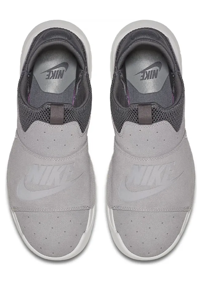 nike-benassi 882410-002