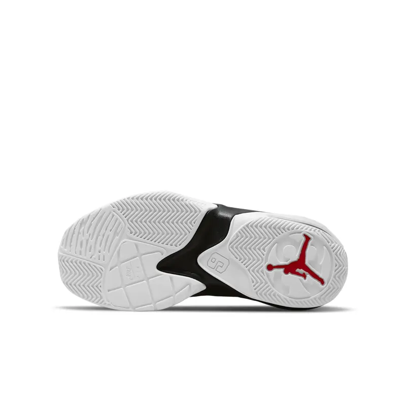 Jordan Max Aura 3 Older Kids’ White (DA8021-161)