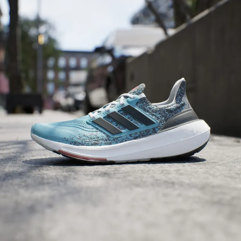 Adidas ULTRABOOST LIGHT “Black” (IE1694)