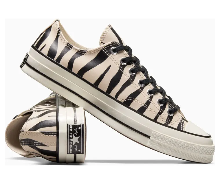 converse-chuck-taylor-all-star A13438C